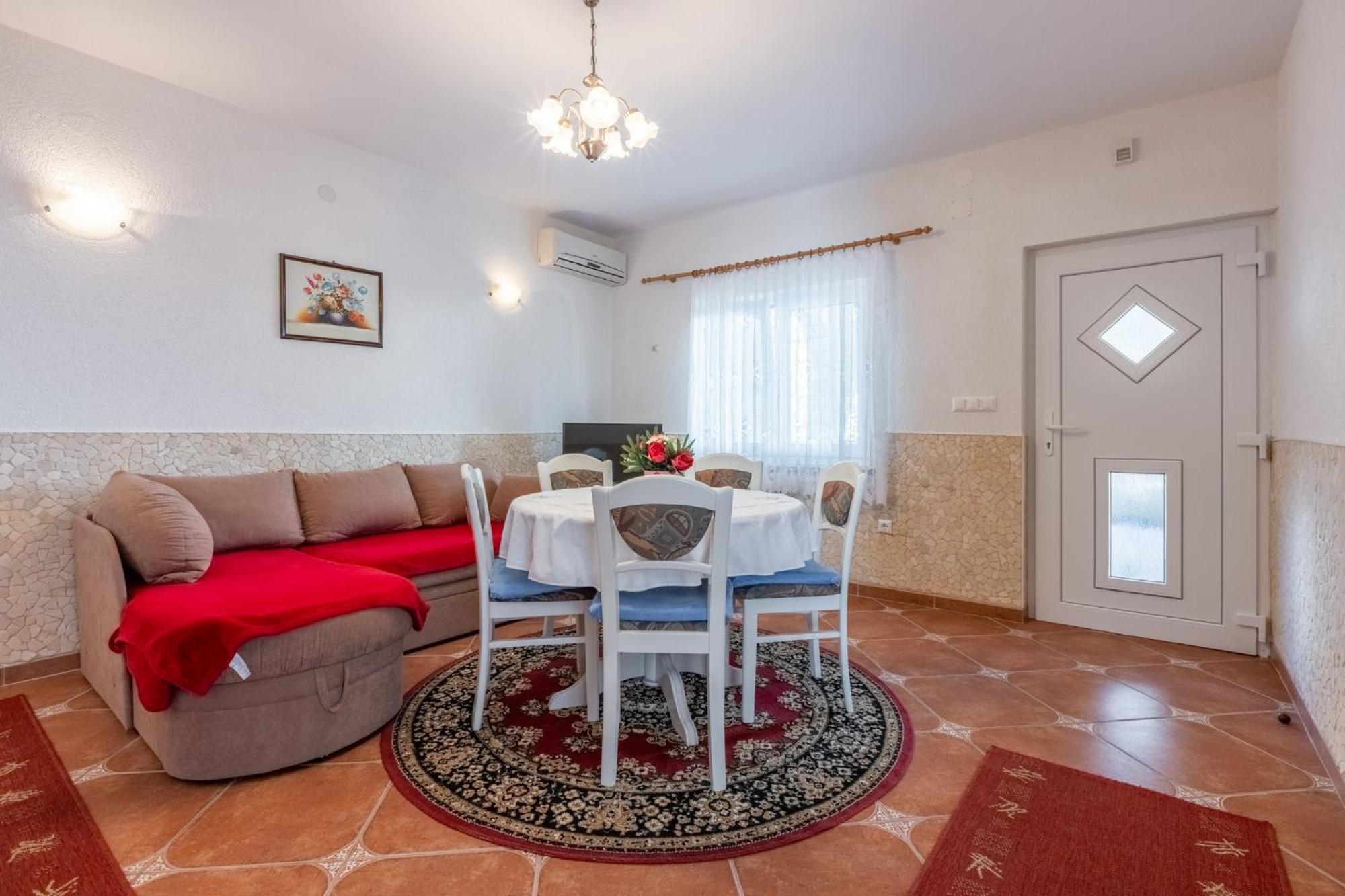 Stipancic Apartment Malinska Exterior photo